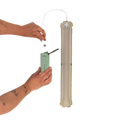 Klymit_Everglow_LightTube_REG_17EVGR01C_Off_Power_Hands_2000x2000_4812d59b-4f35-44b2-a5ac-151779d032c5.png
