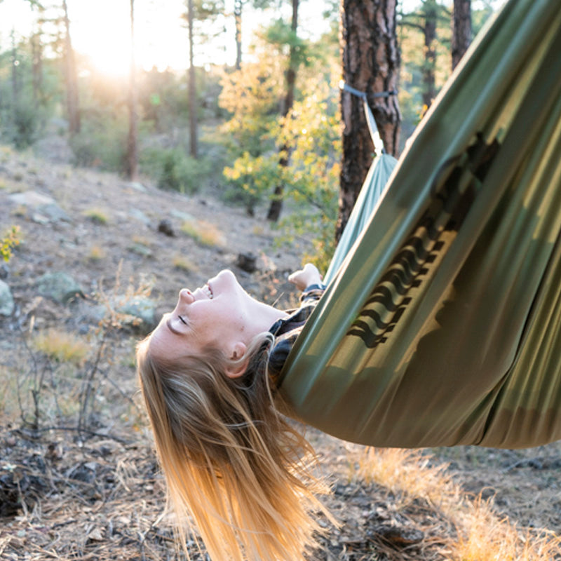 Klymit_TraverseSingleHammock_09HSGR01B_LS29_1365x2048_712c88fc-7eb0-4c80-bc16-28edc6a9e673.jpg